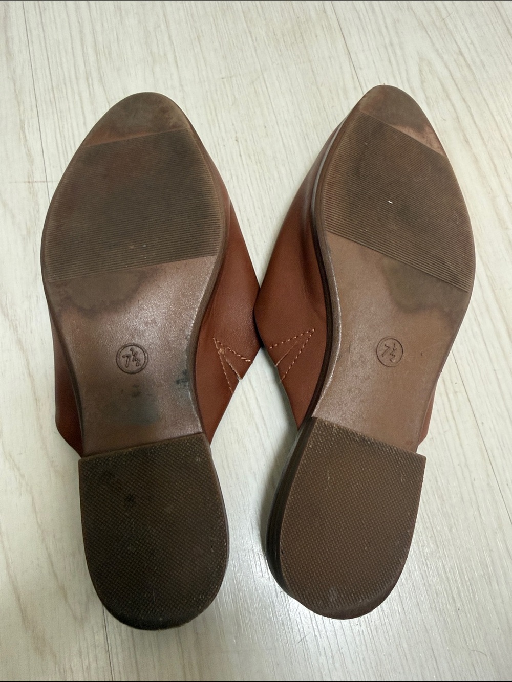 Universal Thread Brown Mules - Picture 9 of 12